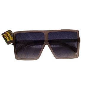 114.) Two~Tone Big Square Sunglasses